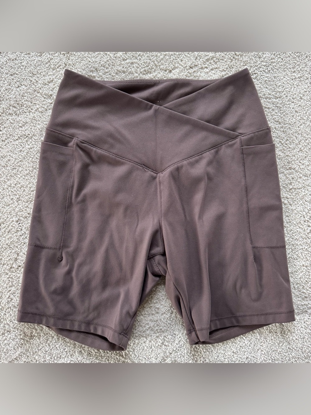 High-Waist Women’s Performance Bike Shorts - Purple